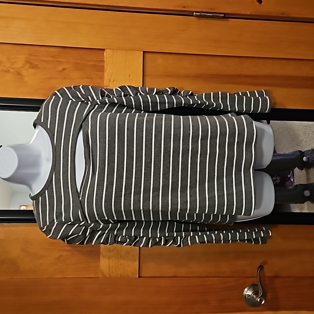 Maurices long sleeve, peak-a-boo top